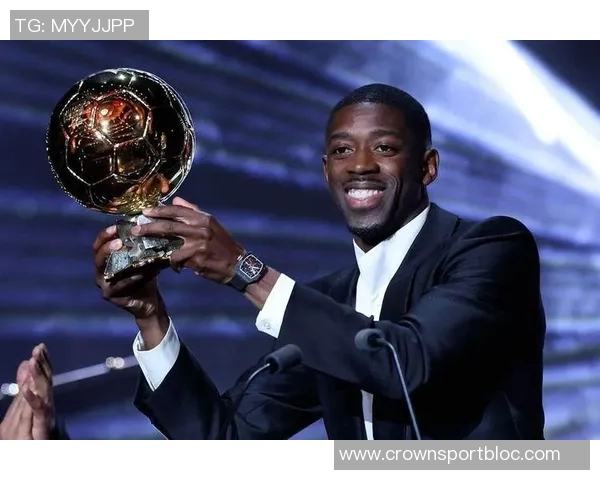 巴黎本轮法甲大名单公布登贝莱与K77领衔出战内维斯法比安因伤缺席 巴黎本轮法甲大名单公布登贝莱与K77领衔出战内维斯法比安因伤缺席