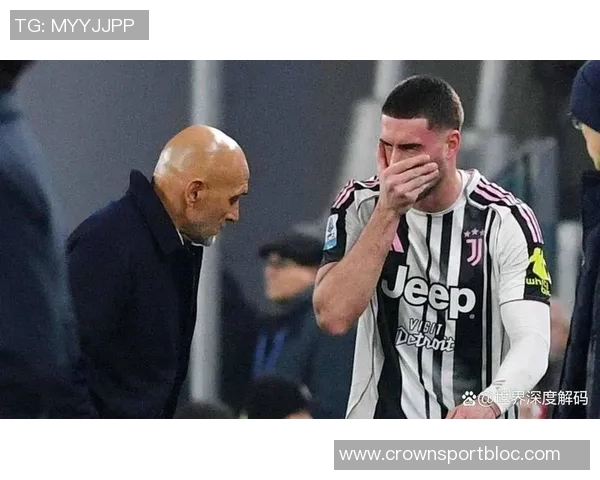 加利分析米兰引援困境弗拉霍维奇难以实现齐尔克泽无法填补空缺 加利分析米兰引援困境弗拉霍维奇难以实现齐尔克泽无法填补空缺