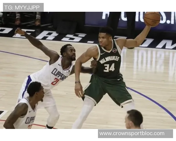 字母哥独木难支31分8板11助难救球队失利局面